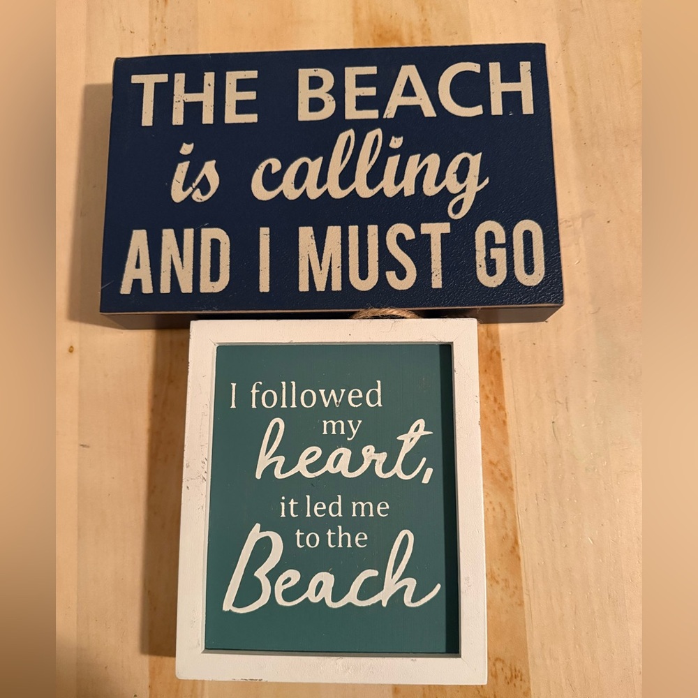 Beach-Themed Wall Decor Set - Blue and Green